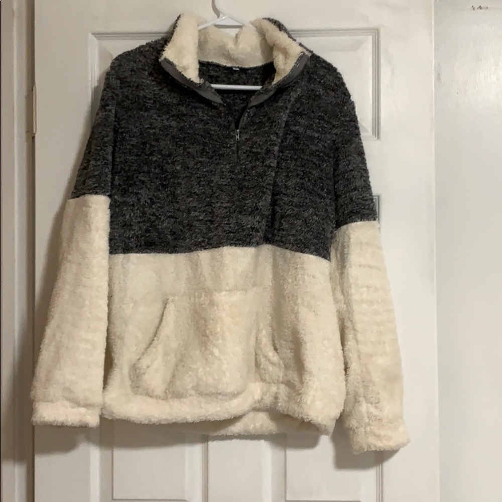 White and gray half zip Sherpa